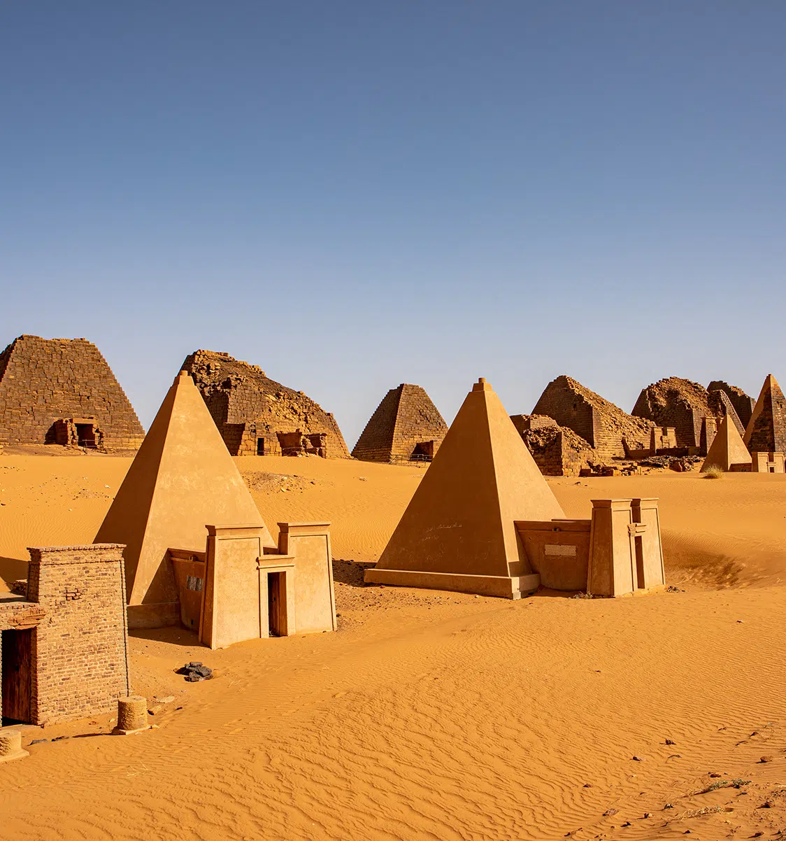 Khartoum-pyramids